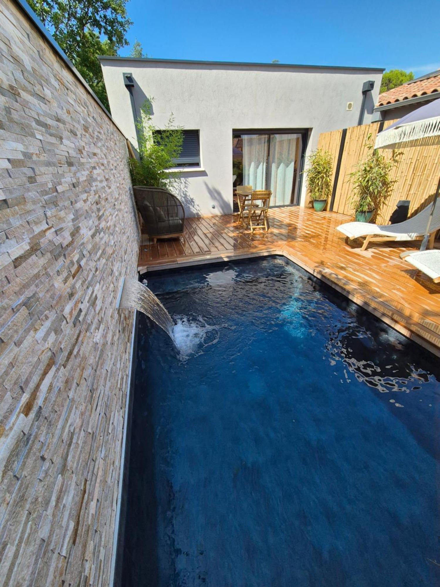 Le Cocoon - Jacuzzi, Sauna Et Piscine Privee Carpentras Buitenkant foto